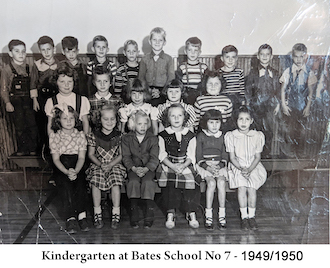 The pupils of the 1949/1950 kindergarten class at Bates school